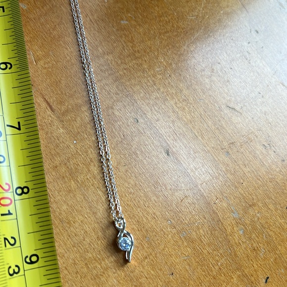 Ashlynn Avenue Ariel at the Concert Pendant - Picture 6 of 6